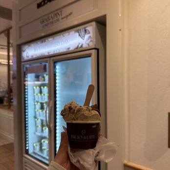 Bacio Di Latte - Gelato Near Me - La Jolla, California