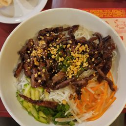 Grilled Pork with Vermicelli