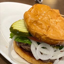Mellow Mushroom Lynchburg - Mel-s Classic Burger