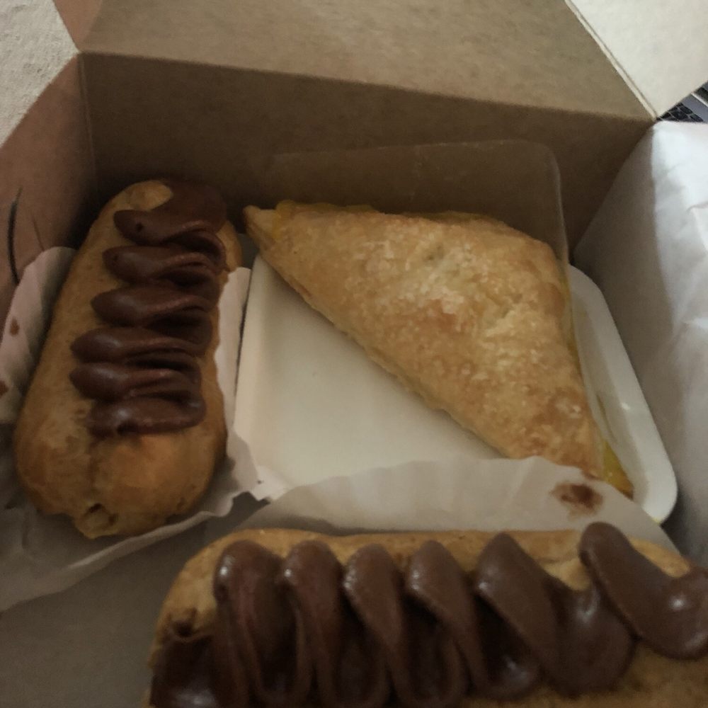 DiCamillo Bakery - Bakeries Near Me - Williamsville, New York DiCamillo Bakery - Bakeries Near Me - Williamsville, New York