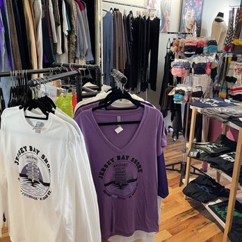 Keyport Funhouse Boutique - Coffee & Tea Near Me - Keyport, New Jersey