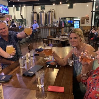 Parker County Brewing - Fun for groups - Breweries Near Me - Willow Park, Texas Parker County Brewing - Fun for groups - Breweries Near Me - Willow Park, Texas