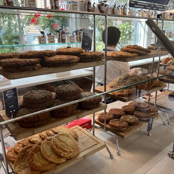 Sift Bake Shop - cookies - Bakeries Near Me - Mystic, Connecticut