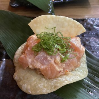Daikoku - Tostada de spicy salmon - Japanese Near Me - Cabo San Lucas, BCS Daikoku - Tostada de spicy salmon - Japanese Near Me - Cabo San Lucas, BCS