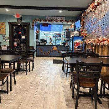 Luis's Pizza - Main area in the restaurant - Pizza Near Me - Lake Geneva, Wisconsin Luis's Pizza - Main area in the restaurant - Pizza Near Me - Lake Geneva, Wisconsin