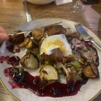The Eagle - Duck hash, after a few bites - Pubs Near Me - Cambridge, CAM