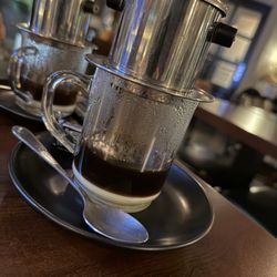 Sen Viet - Kaffee Den (vietnamesischer Espresso)