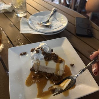 Harry's Seafood Bar & Grille - cheesecake - Seafood Near Me - St Augustine, Florida Harry's Seafood Bar & Grille - cheesecake - Seafood Near Me - St Augustine, Florida