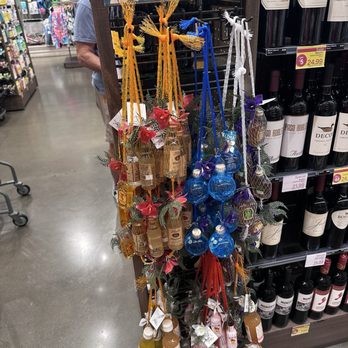 ABC Stores - Look at those leis! - Convenience Stores Near Me - Lahaina, Hawaii ABC Stores - Look at those leis! - Convenience Stores Near Me - Lahaina, Hawaii