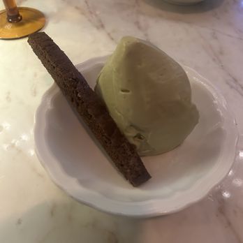Caramá - Pistachio Ice Cream - Italian Near Me - Las Vegas, Nevada