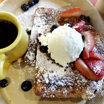Snooze, an A.M. Eatery - French toast. - Breakfast & Brunch Near Me - Tustin, California
