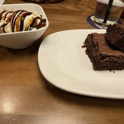 Boston Pizza - Chocolate Brownie