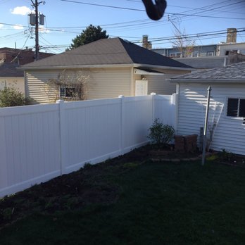 Just Fence It - Privacy fence - Fences & Gates Near Me - Hillside, Illinois