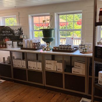 Enzo Benzo - Italian goodies - Donuts Near Me - Eliot, Maine