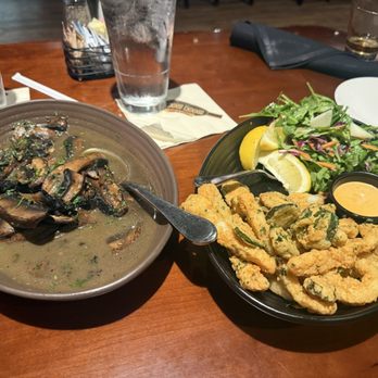 Elbow Room - Portobello Mushrooms and CRISPY CALAMARI - New American Near Me - Fresno, California