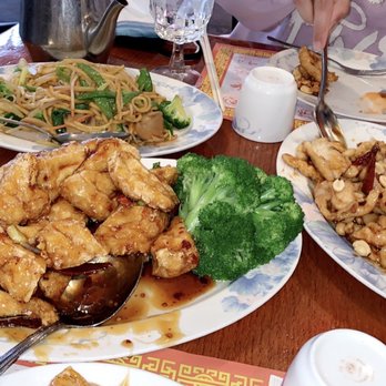 Full Kee Restaurant - General Tso's Tofu - Chinese Near Me - Richmond, Virginia Full Kee Restaurant - General Tso's Tofu - Chinese Near Me - Richmond, Virginia