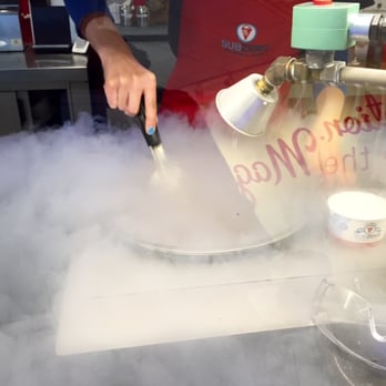 Sub Zero Nitrogen Ice Cream - The ice cream-making process - Desserts Near Me - Nashua, New Hampshire