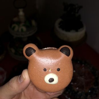 LeilaLove Macarons - Bear macaron - Desserts Near Me - Park Ridge, Illinois