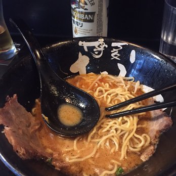Hakata Choten - The meat is tender and generous. I couldn't eat the entire bowl - Ramen Near Me - Paris, 75 Hakata Choten - The meat is tender and generous. I couldn't eat the entire bowl - Ramen Near Me - Paris, 75