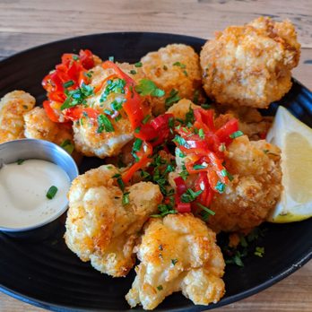 Oak Wood Fire Kitchen - Cauliflower - Pizza Near Me - Draper, Utah Oak Wood Fire Kitchen - Cauliflower - Pizza Near Me - Draper, Utah