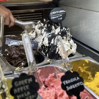 Gelateria Vernazza - Gelato Near Me - Vernazza, SP Gelateria Vernazza - Gelato Near Me - Vernazza, SP