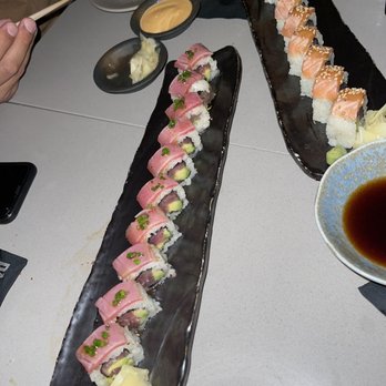 Paperfish Sushi - Spicy tuna and papperfish sushi - Sushi Bars Near Me - Miami, Florida Paperfish Sushi - Spicy tuna and papperfish sushi - Sushi Bars Near Me - Miami, Florida