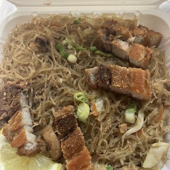 Manami King - Pancit Bihon - Filipino Near Me - Los Angeles, California Manami King - Pancit Bihon - Filipino Near Me - Los Angeles, California