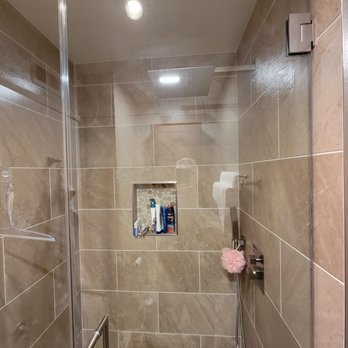 Quality Performance Glass - Master shower - Glass & Mirrors Near Me Quality Performance Glass - Master shower - Glass & Mirrors Near Me