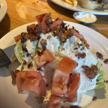 Crogan's Montclair - Iceberg Wedge Salad - American Near Me - Oakland, California