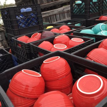 Dish Warehouse - 4-2021 - they just received a delivery so some seconds were outside in crates. - Tableware Near Me - Canton, Texas
