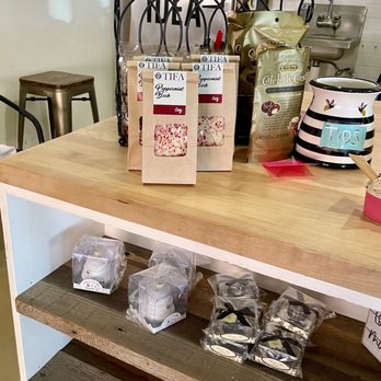 Tifa Chocolate and Gelato - Candy display - Chocolatiers & Shops Near Me - Camarillo, California Tifa Chocolate and Gelato - Candy display - Chocolatiers & Shops Near Me - Camarillo, California