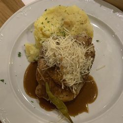 Restaurace Pivovarský dvůr Zvíkov - Vepřový steak a šťouchané brambory