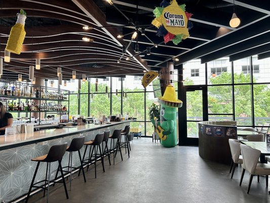 Cantina Laredo by null