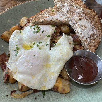 First Watch - I think this was like a farmhouse skillet - Breakfast & Brunch Near Me - Champions Gate, Florida First Watch - I think this was like a farmhouse skillet - Breakfast & Brunch Near Me - Champions Gate, Florida
