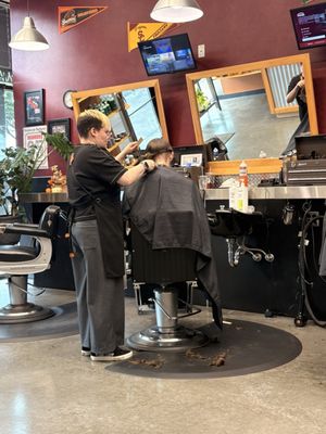 The Barbers - Columbia Crossing