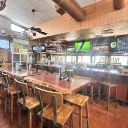 Clear Sky Draught Haus - Seating bar