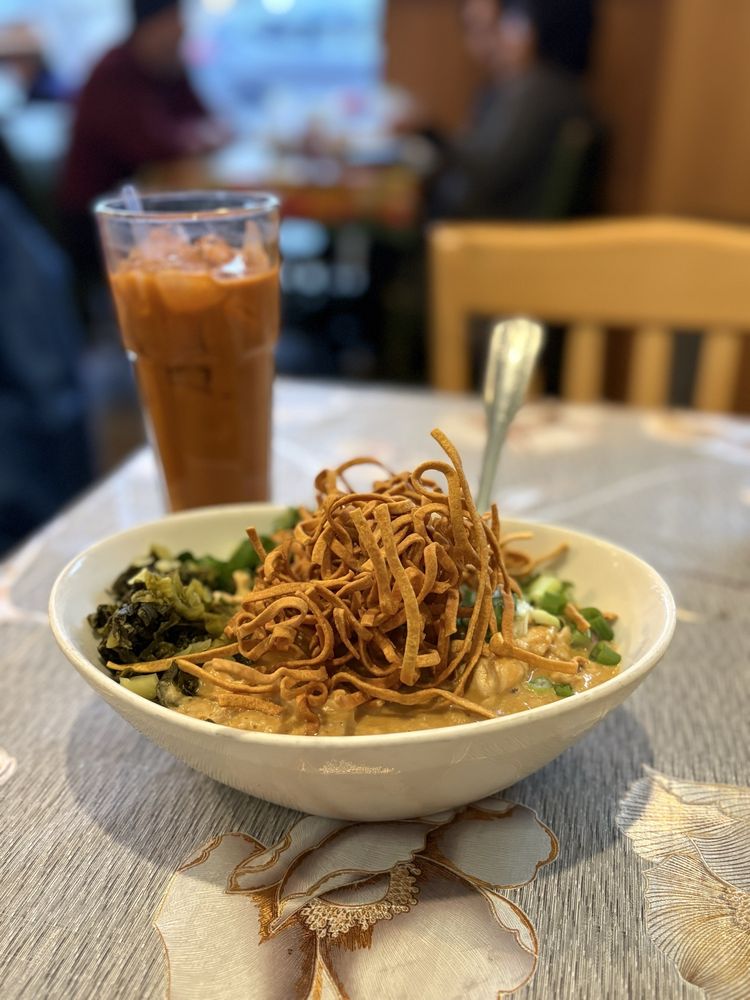 Food from Lanna Thai Restaurant