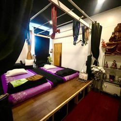 Phuthaluk Thai Massage