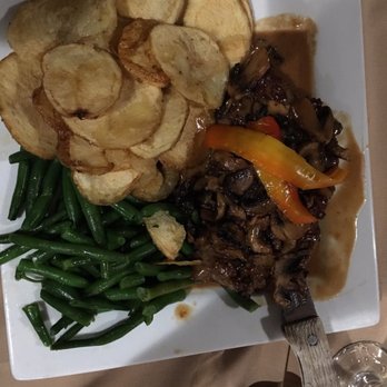 Portas Da Cidade - Sirloin steak with mushroom gravy entree. Tender and tasty - Portuguese Near Me - Westport, Massachusetts