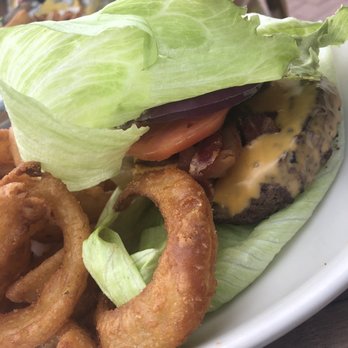 La Belle et la Boeuf - Burgers Near Me - Laval, Quebec La Belle et la Boeuf - Burgers Near Me - Laval, Quebec