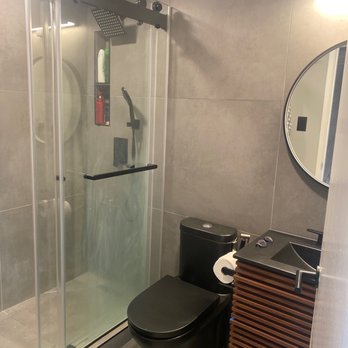 Golden Star Construction - Guest bathroom - General Contractors Near Me - Hayward, California
