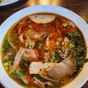 ViVi Pho Arapahoe - Spicy hue beef noodle soup - Vietnamese Near Me - Centennial, Colorado ViVi Pho Arapahoe - Spicy hue beef noodle soup - Vietnamese Near Me - Centennial, Colorado