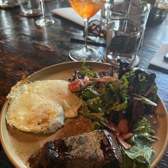 Geist - Steak and eggs - Cocktail Bars Near Me - Nashville, Tennessee Geist - Steak and eggs - Cocktail Bars Near Me - Nashville, Tennessee