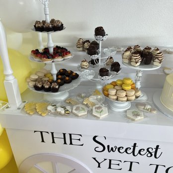 Manan Bakery - Mini desserts and macarons - Bakeries Near Me - Las Vegas, Nevada Manan Bakery - Mini desserts and macarons - Bakeries Near Me - Las Vegas, Nevada