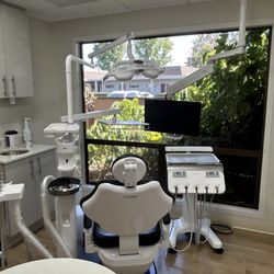 Lotus Dental Group