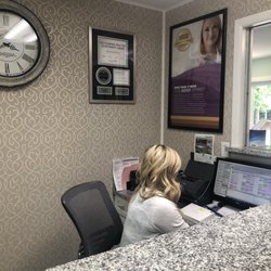 Advanced Hearing Care