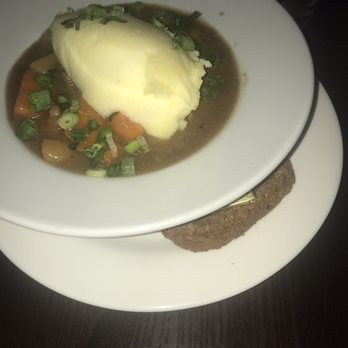 Murrays Bar - Pubs Near Me - Dublin, D