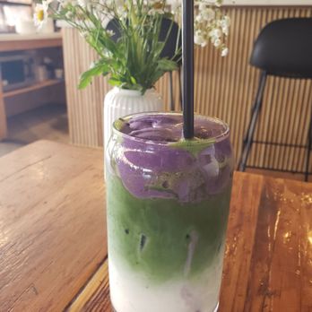 Lazy Dough - Iced Ube Matcha - Breakfast & Brunch Near Me - Long Beach, California