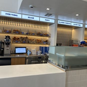 Pops Bagels - I had a really great experience here! Juan and Oscar were super friendly and helpful. Foods great, service is great. - Bagels Near Me - Beverly Hills, California