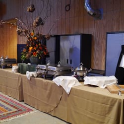 Palmetto Ridge - Shrimp 'n Grits, chicken ca-bobs, veggie ca-bobs, carving station